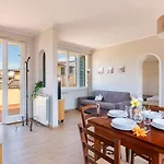 דירה Sal- Penthouse With Terrace A Stone's Throw From Piazza Signoria פירנצה