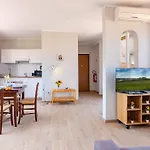 Sal- Penthouse With Terrace A Stone's Throw From Piazza Signoria * פירנצה