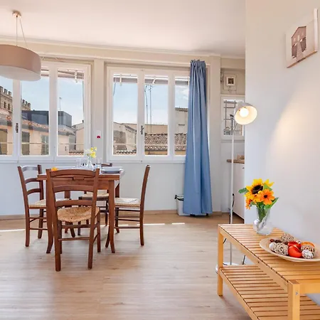 Salterelli - Penthouse With Terrace A Stone's Throw From Piazza Signoria *